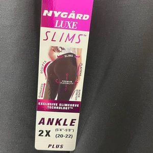 Nygard Black Ankle pants Plus size 2X
